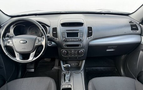 KIA Sorento II рестайлинг, 2015 год, 1 637 000 рублей, 13 фотография