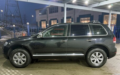 Volkswagen Touareg III, 2006 год, 999 000 рублей, 2 фотография