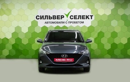 Hyundai Solaris II рестайлинг, 2021 год, 1 500 000 рублей, 2 фотография
