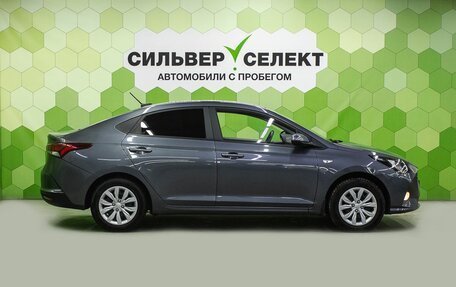 Hyundai Solaris II рестайлинг, 2021 год, 1 500 000 рублей, 15 фотография