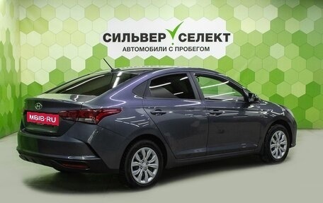 Hyundai Solaris II рестайлинг, 2021 год, 1 500 000 рублей, 13 фотография