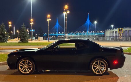 Dodge Challenger III рестайлинг 2, 2020 год, 3 999 999 рублей, 10 фотография