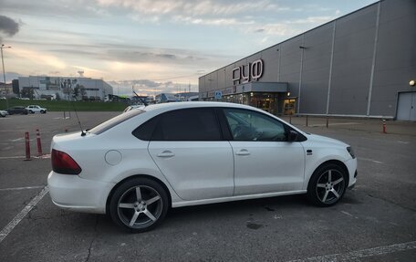 Volkswagen Polo VI (EU Market), 2013 год, 600 000 рублей, 4 фотография