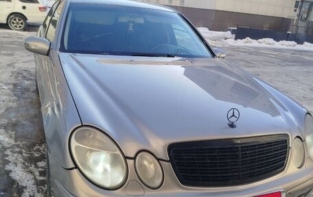 Mercedes-Benz E-Класс, 2002 год, 649 999 рублей, 10 фотография