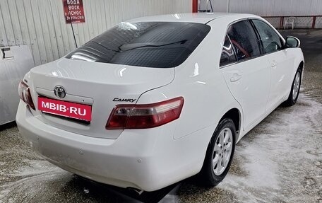 Toyota Camry, 2010 год, 980 000 рублей, 5 фотография