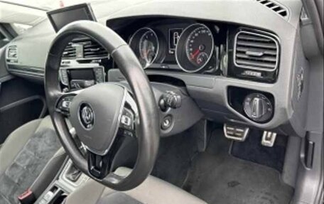 Volkswagen Golf VII, 2013 год, 1 330 000 рублей, 10 фотография
