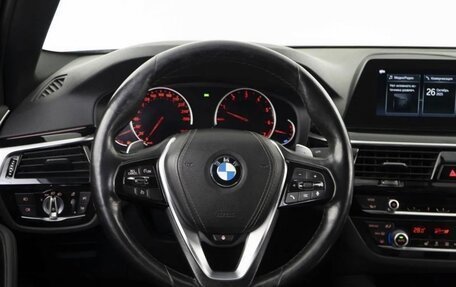 BMW 5 серия, 2019 год, 2 200 000 рублей, 14 фотография