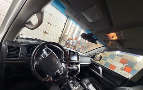 Toyota Land Cruiser 200, 2013 год, 4 500 000 рублей, 7 фотография