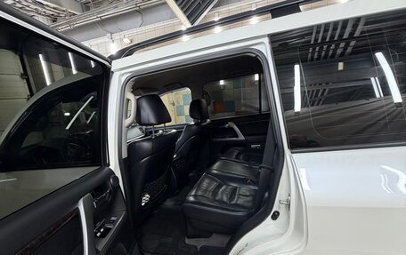 Toyota Land Cruiser 200, 2013 год, 4 500 000 рублей, 8 фотография