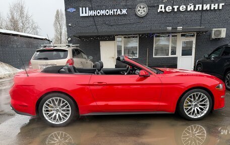 Ford Mustang VI рестайлинг, 2018 год, 3 650 000 рублей, 3 фотография