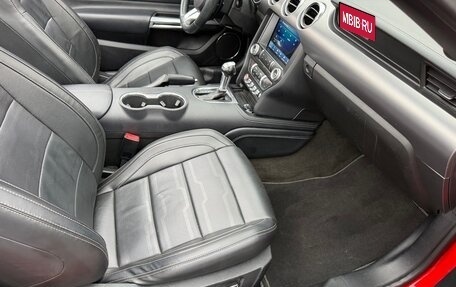 Ford Mustang VI рестайлинг, 2018 год, 3 650 000 рублей, 11 фотография