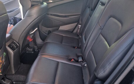 Hyundai Tucson III, 2018 год, 2 200 000 рублей, 13 фотография