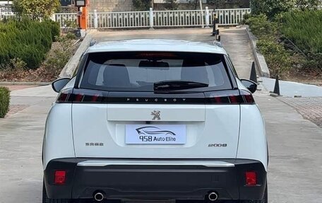 Peugeot 2008 II, 2023 год, 1 540 007 рублей, 5 фотография