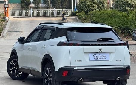 Peugeot 2008 II, 2023 год, 1 540 007 рублей, 6 фотография