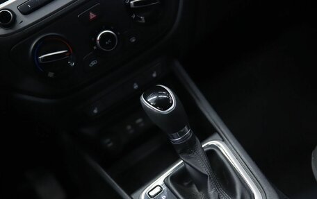 Hyundai Solaris II рестайлинг, 2017 год, 1 330 000 рублей, 12 фотография