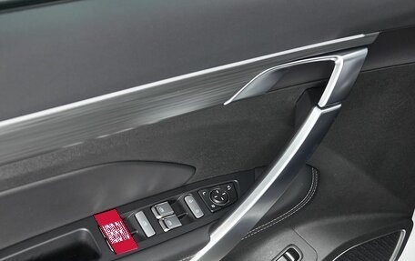 Geely Atlas, 2022 год, 1 997 000 рублей, 10 фотография