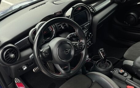 MINI Hatch, 2019 год, 2 580 000 рублей, 10 фотография