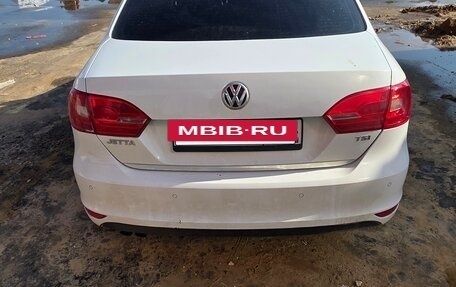 Volkswagen Jetta VI, 2012 год, 1 200 000 рублей, 3 фотография