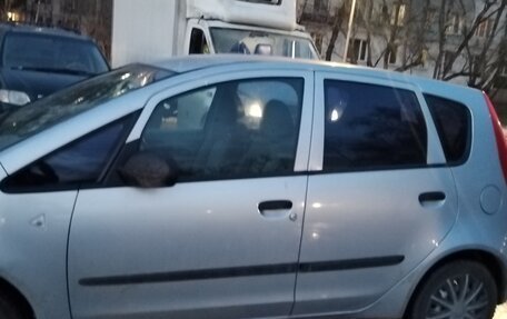 Mitsubishi Colt VI рестайлинг, 2005 год, 400 000 рублей, 3 фотография