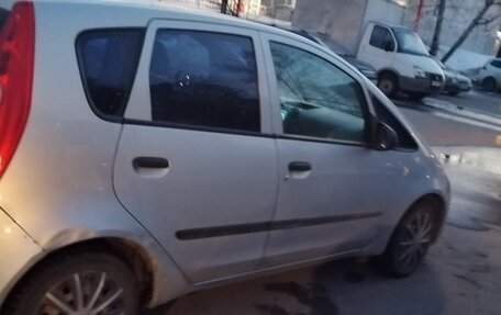 Mitsubishi Colt VI рестайлинг, 2005 год, 400 000 рублей, 6 фотография