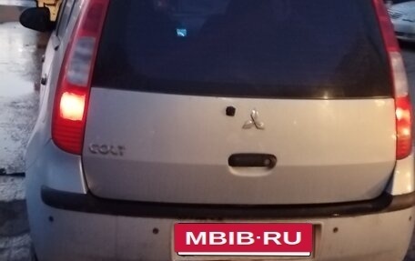 Mitsubishi Colt VI рестайлинг, 2005 год, 400 000 рублей, 4 фотография