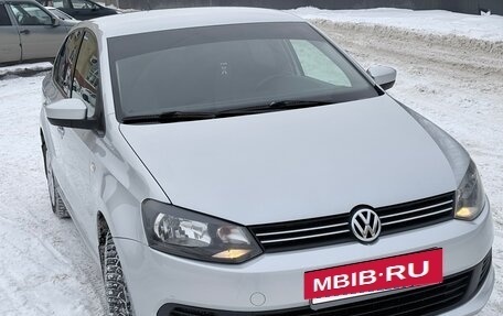 Volkswagen Polo VI (EU Market), 2014 год, 780 000 рублей, 2 фотография