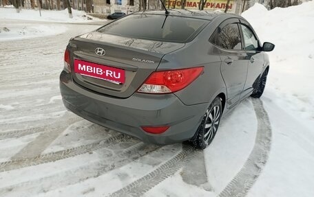 Hyundai Solaris II рестайлинг, 2013 год, 720 000 рублей, 2 фотография