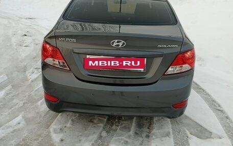 Hyundai Solaris II рестайлинг, 2013 год, 720 000 рублей, 3 фотография