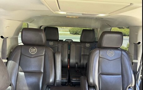 Cadillac Escalade III, 2011 год, 2 799 000 рублей, 16 фотография