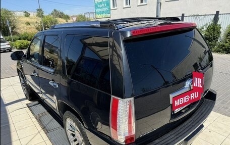 Cadillac Escalade III, 2011 год, 2 799 000 рублей, 8 фотография