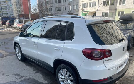 Volkswagen Tiguan I, 2010 год, 1 200 000 рублей, 3 фотография