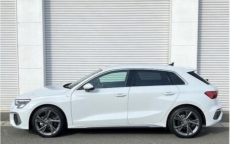 Audi A3, 2022 год, 1 490 000 рублей, 6 фотография