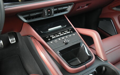 Porsche Cayenne III, 2026 год, 26 500 000 рублей, 24 фотография