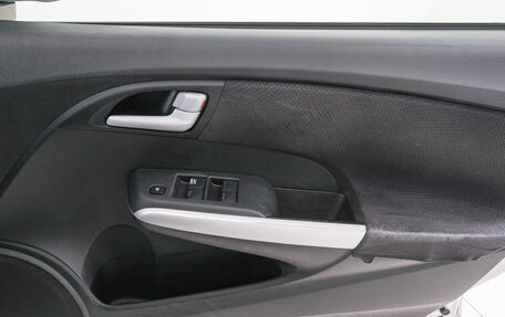 Honda Insight II рестайлинг, 2012 год, 869 000 рублей, 19 фотография