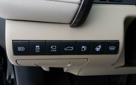 Toyota Camry, 2018 год, 2 800 000 рублей, 15 фотография