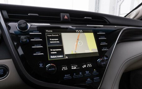 Toyota Camry, 2018 год, 2 800 000 рублей, 22 фотография