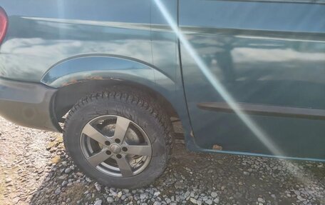 Chrysler Voyager IV, 2001 год, 460 000 рублей, 5 фотография