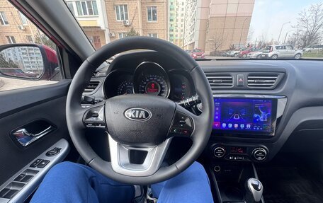 KIA Rio III рестайлинг, 2011 год, 860 000 рублей, 13 фотография