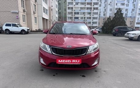 KIA Rio III рестайлинг, 2011 год, 860 000 рублей, 4 фотография