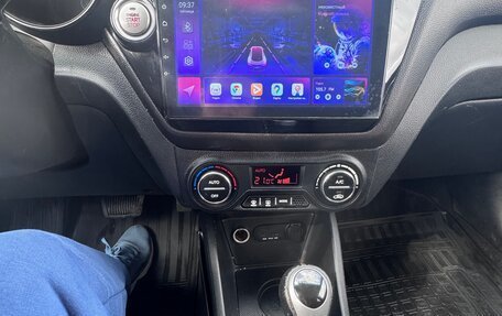 KIA Rio III рестайлинг, 2011 год, 860 000 рублей, 15 фотография