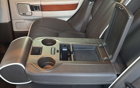 Land Rover Range Rover III, 2011 год, 1 700 000 рублей, 12 фотография