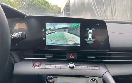 Hyundai Elantra, 2023 год, 1 500 000 рублей, 9 фотография