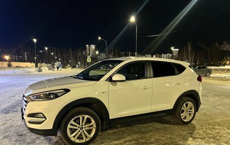Hyundai Tucson III, 2015 год, 1 420 000 рублей, 1 фотография