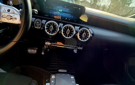 Mercedes-Benz CLA, 2020 год, 3 300 000 рублей, 11 фотография