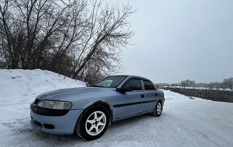 Opel Vectra B рестайлинг, 1997 год, 180 000 рублей, 2 фотография