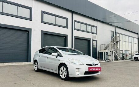 Toyota Prius, 2011 год, 1 229 000 рублей, 8 фотография
