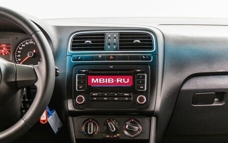 Volkswagen Polo VI (EU Market), 2011 год, 678 000 рублей, 17 фотография