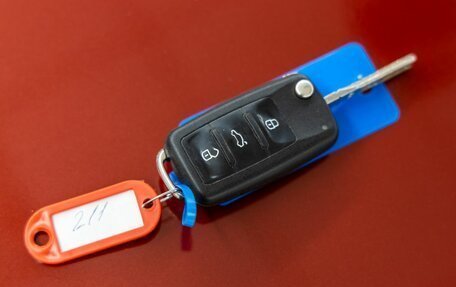 Volkswagen Polo VI (EU Market), 2011 год, 678 000 рублей, 35 фотография