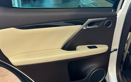 Lexus RX IV рестайлинг, 2015 год, 3 490 000 рублей, 17 фотография