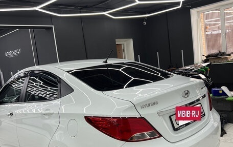 Hyundai Solaris II рестайлинг, 2015 год, 1 150 000 рублей, 6 фотография